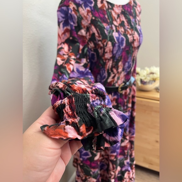 100% Cotton Long Sleeve Floral Dress - Picture 6 of 14